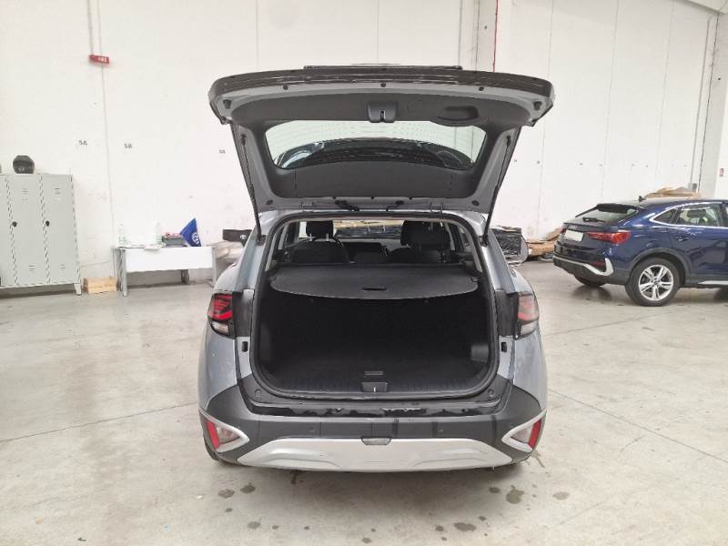 KIA SPORTAGE / 2021 / 5P / SUV 1.6 CRDI MHEV BUSINESS 2WD DCT photo