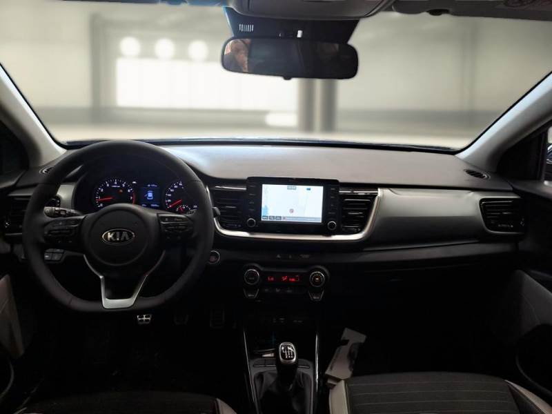 KIA STONIC / 2017 / 5P / SUV 1.4 GPL ENERGY photo