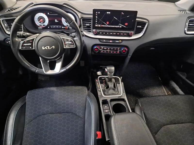 KIA XCEED / 2022 / 5P / CROSSOVER 1.6 CRDI 136 CV MHEV DCT STYLE photo