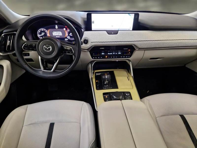 MAZDA CX-60 / 2022 / 5P / SUV 3.3L E-SKYACTIV MHEV TAKUMI PLUS AWD AUT photo