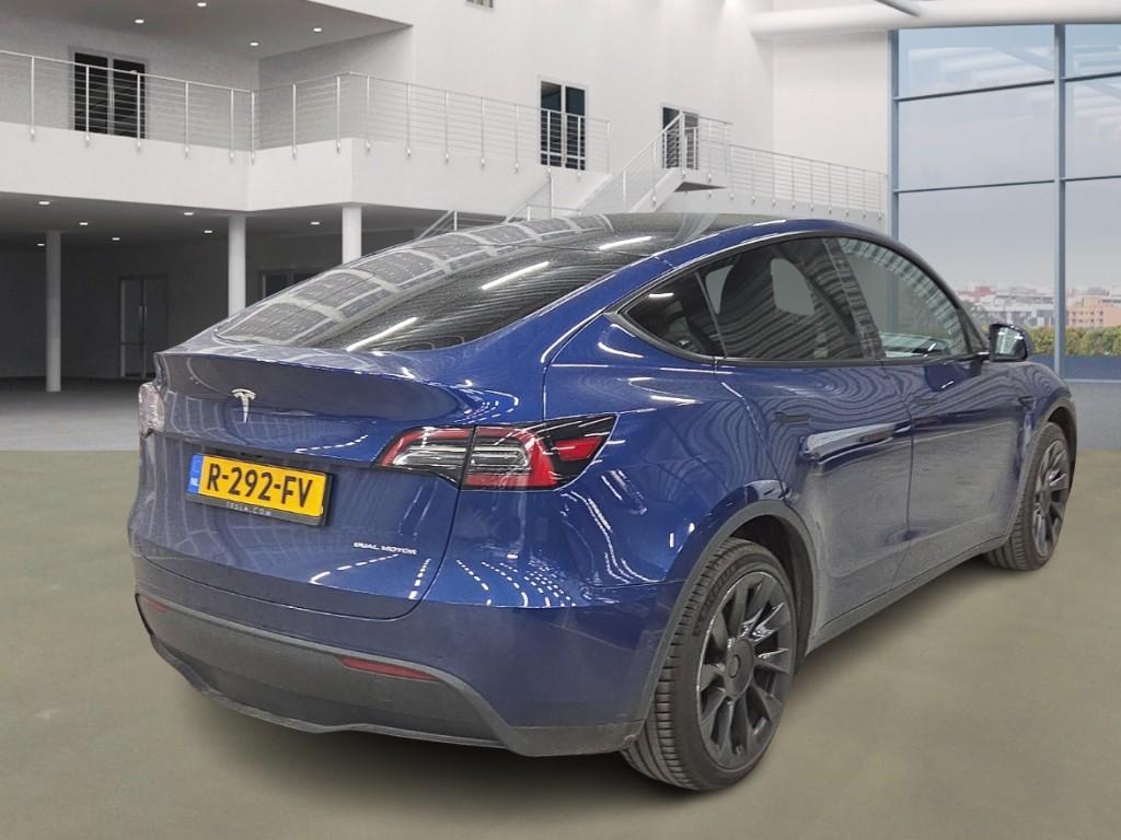 Tesla Model Y Long Range AWD 75kWh photo
