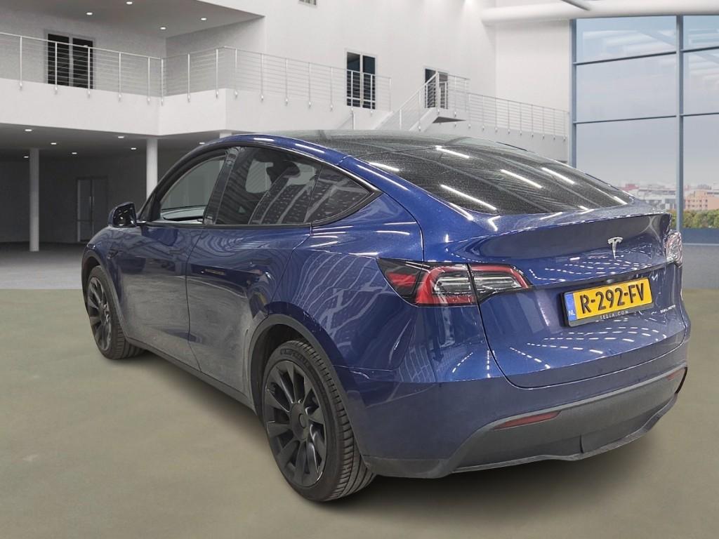 Tesla Model Y Long Range AWD 75kWh photo