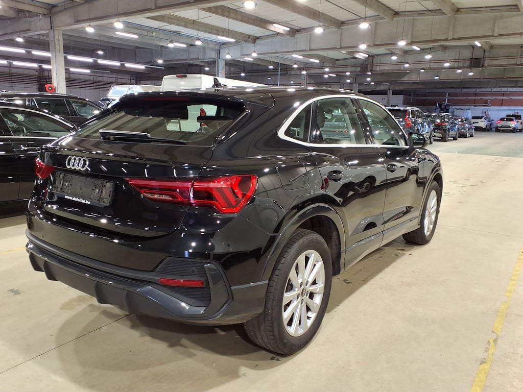 AUDI Q3 SPORTBACK 1.4 45 TFSI E S TRONIC photo