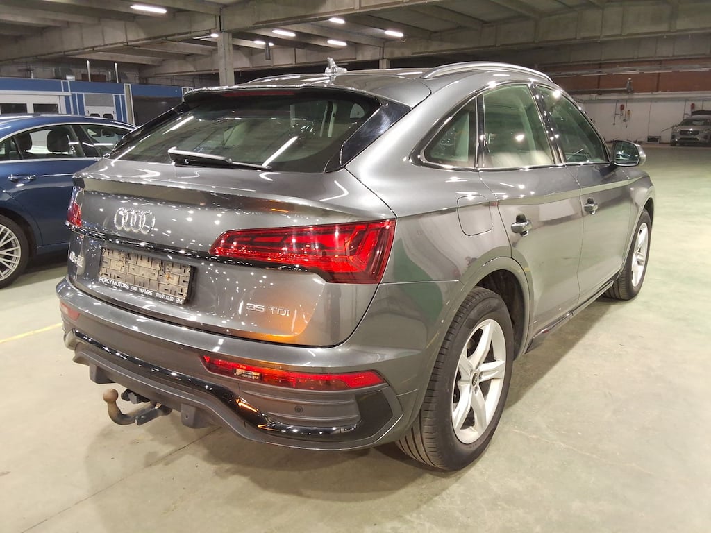 AUDI Q5 SPORTBACK 2.0 35 TDI S TRONIC BUS.ED.SL photo