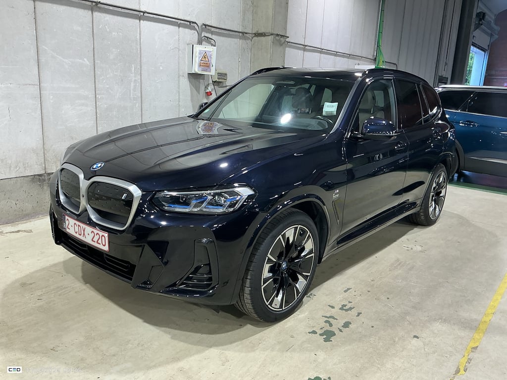 BMW IX3 80KWH AUTO