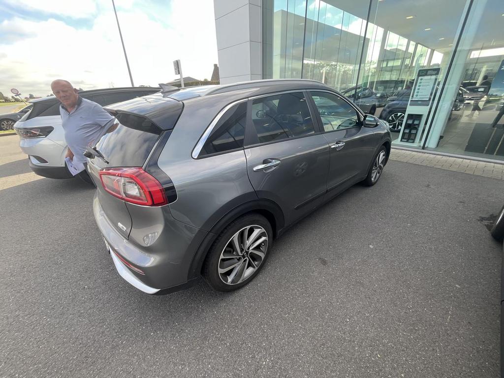 KIA Niro HEV 1.6 GDi Fusion DCT (EU6d-TEMP) photo
