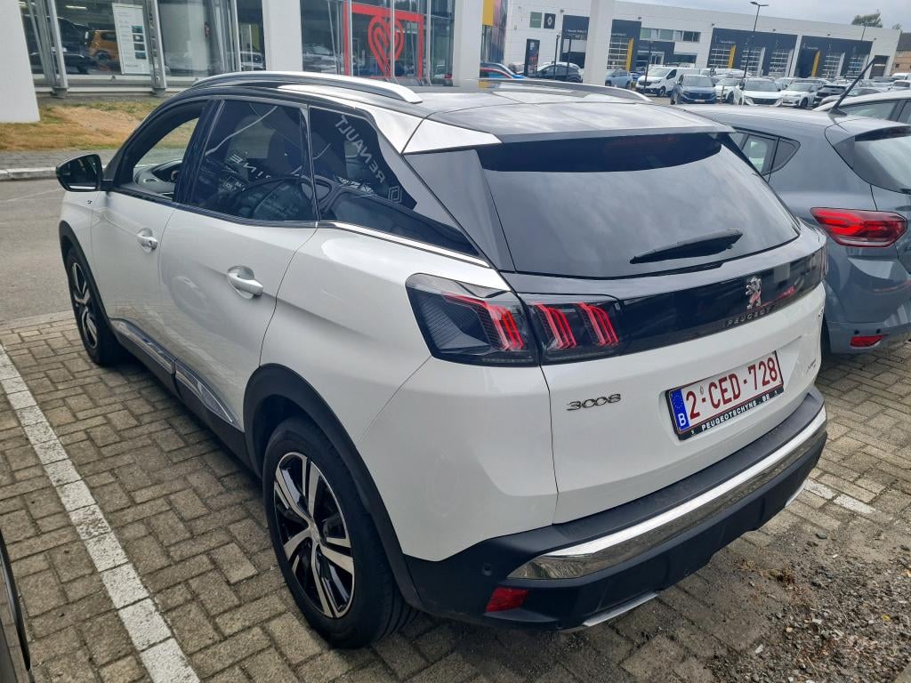 PEUGEOT 3008 1.2 PURETECH 96KW S&amp;S GT photo