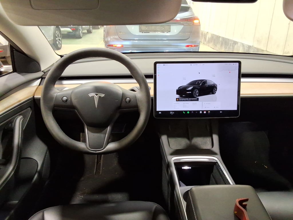 TESLA MODEL 3 BEV LONG RANGE RWD AUTO photo