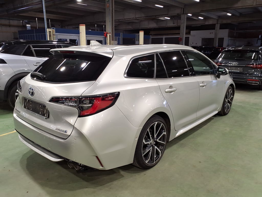 TOYOTA COROLLA TOURING SPORTS - 2019 2.0 Hybrid Premium Plus e-CVT photo
