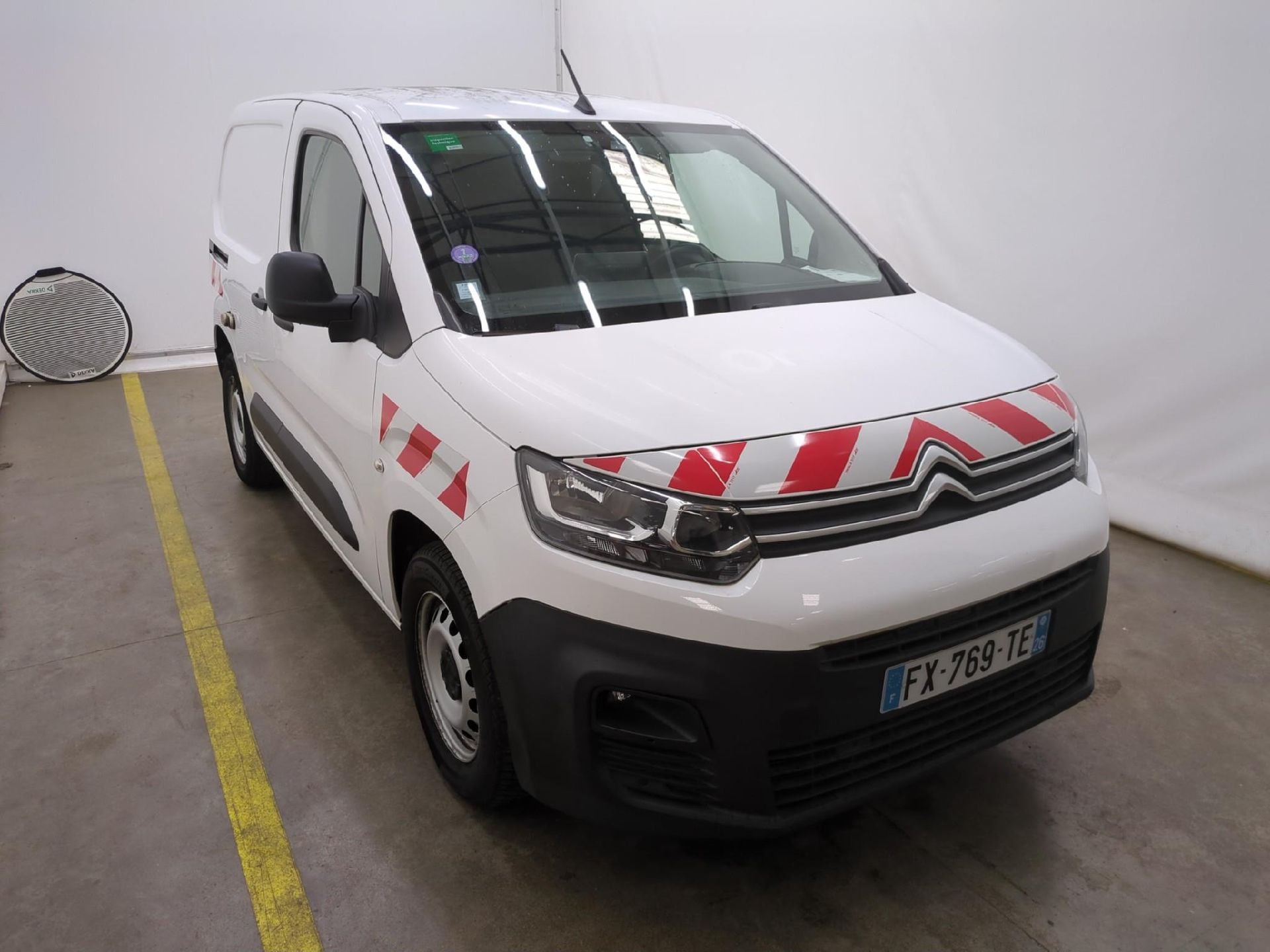 Berlingo Fourgon Worker M 1000 1.2 PureTech 130CV BVA8 E6d photo