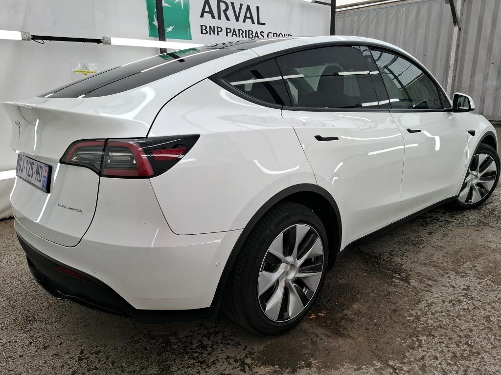 TESLA Model Y / 2020 / 5P / SUV Long Range Dual Motor AWD photo