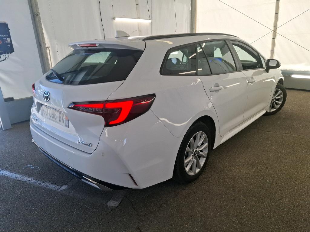 TOYOTA Corolla Touring Sports / 2022 / 5P / Break Hybride 140h Dynamic Business Beyond Zer photo