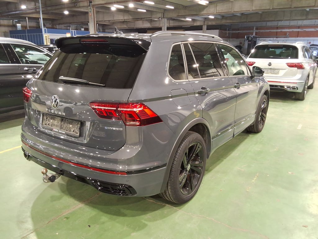 VOLKSWAGEN Tiguan 1.4 EHYBRID PLATINUM DSG photo