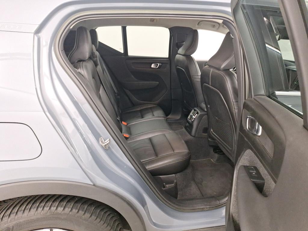 VOLVO XC40 1.5 T4 PHEV INSCRIPTION EXPR. DCT photo