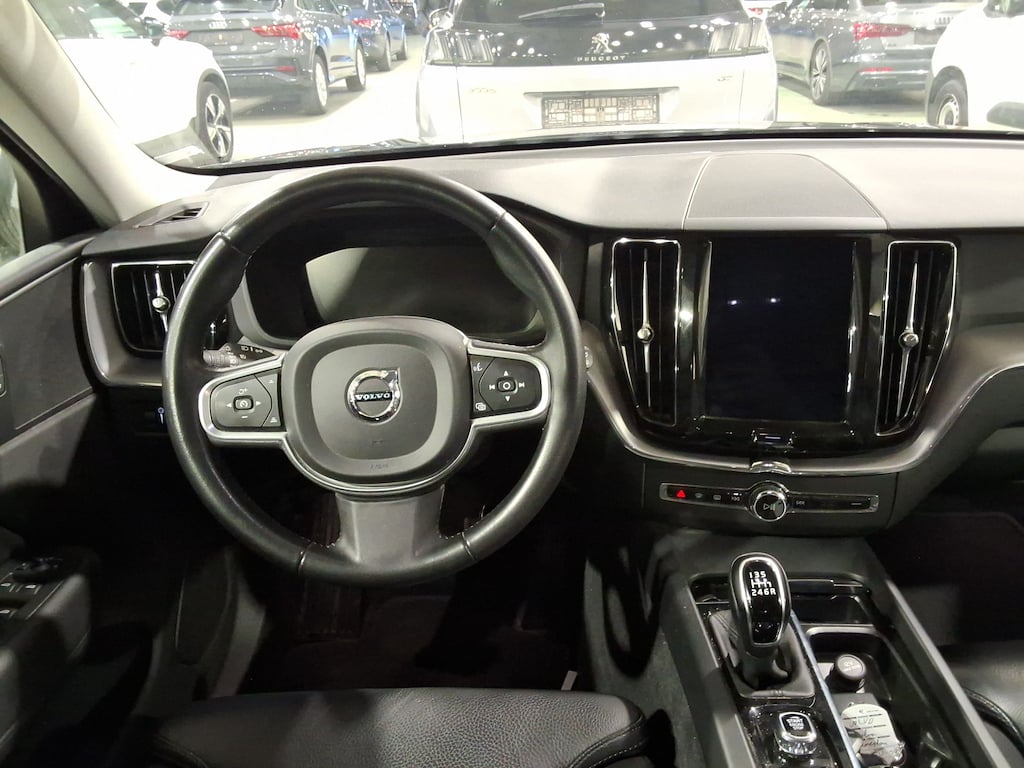 VOLVO XC60 DIESEL - 2017 2.0 D3 Momentum Pro AdBlue photo