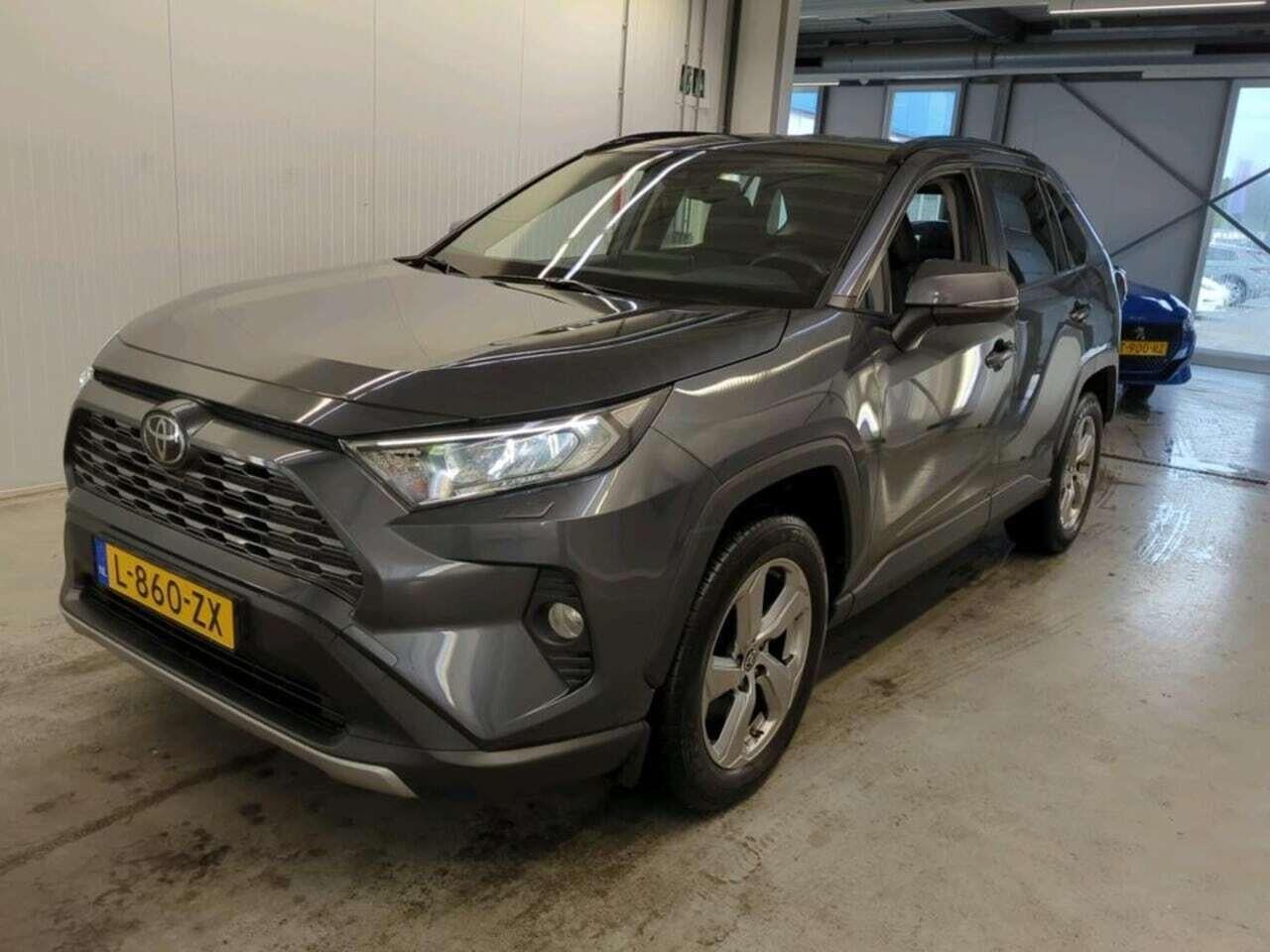 TOYOTA RAV4 2.0 VVT-iE Bus Plus