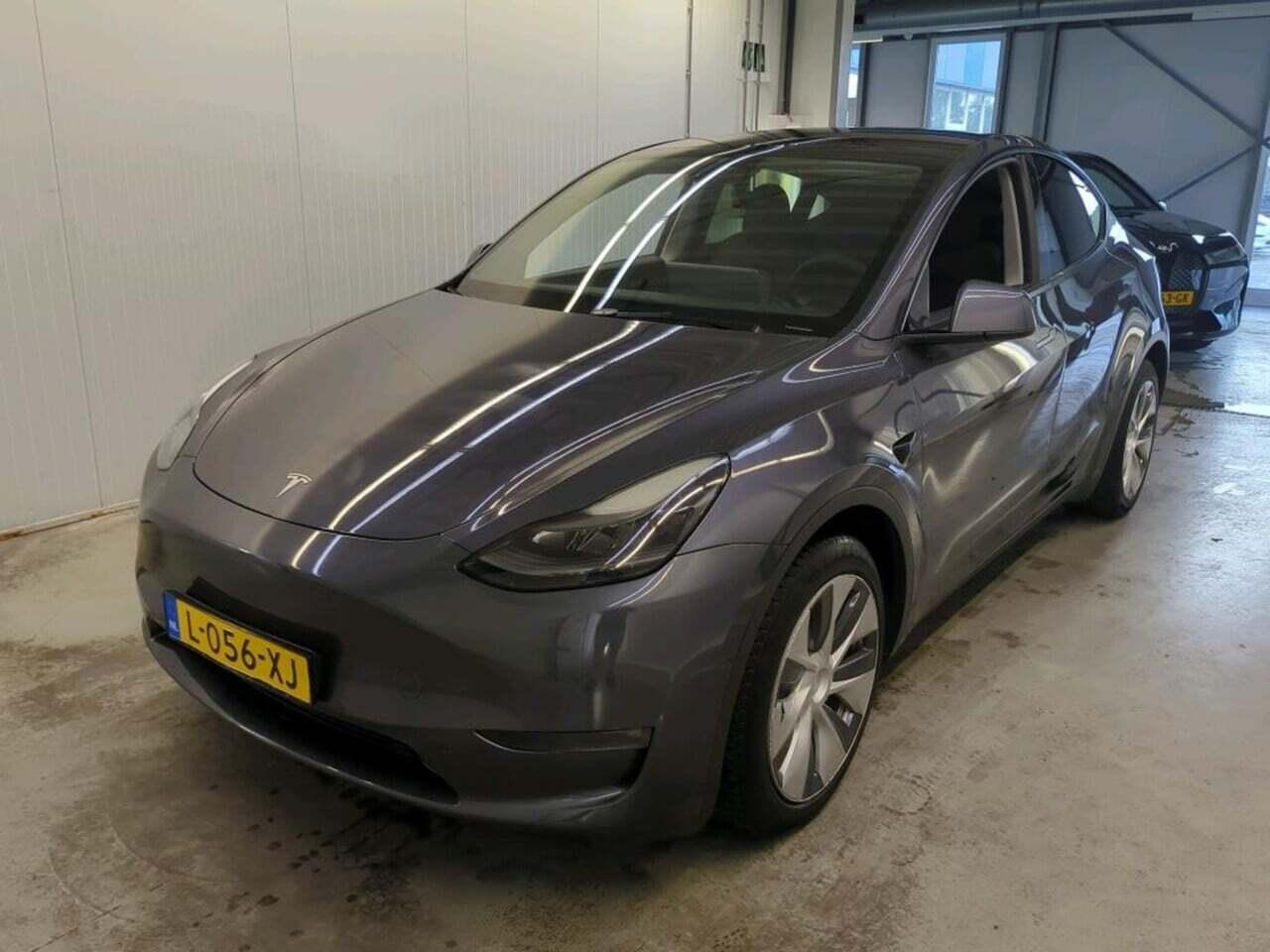 Tesla Model Y Long Range AWD 75kWh