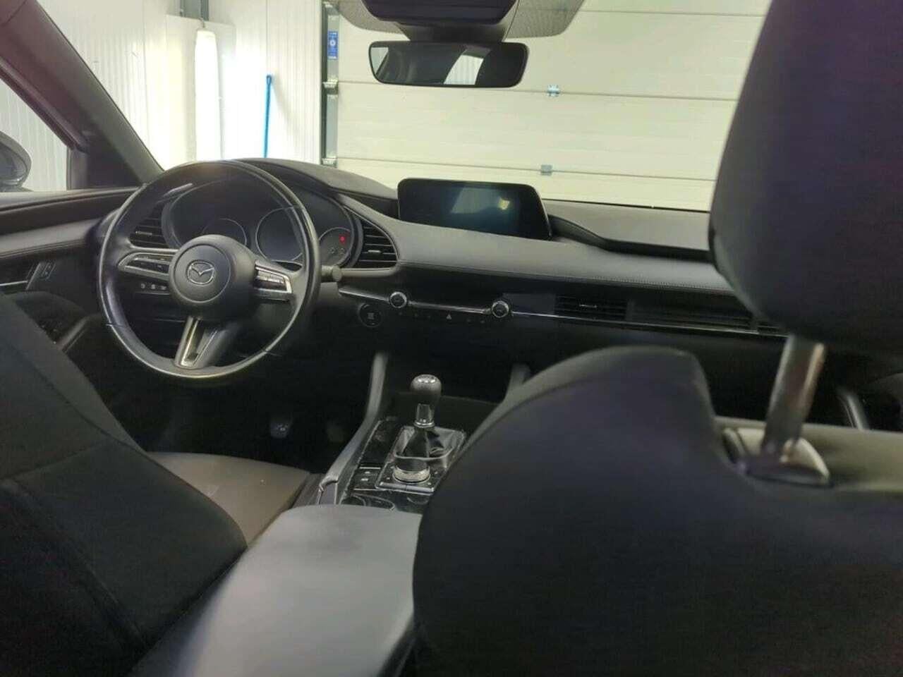 Mazda 3 2.0 e-SA-X Comfort photo