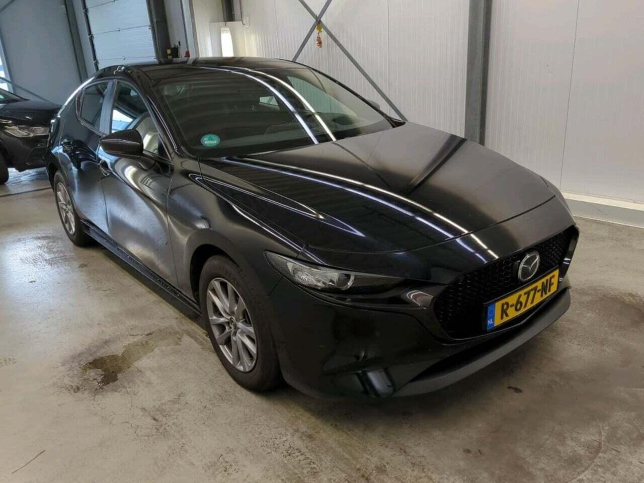 Mazda 3 2.0 e-SA-X Comfort photo
