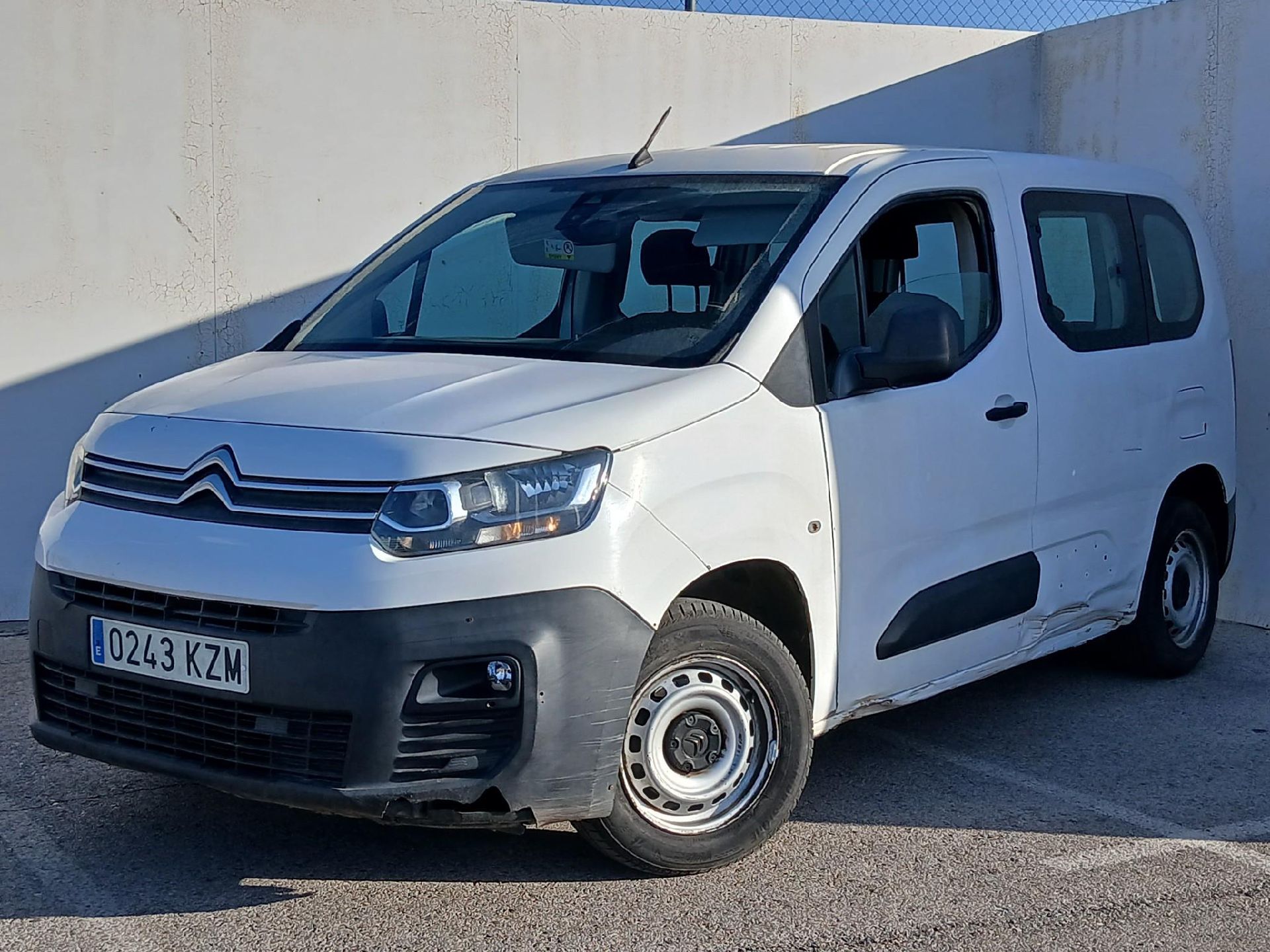 CITROEN Berlingo / 2018 / 4P / combi Talla M BlueHDi 100 LIVE (AC)
