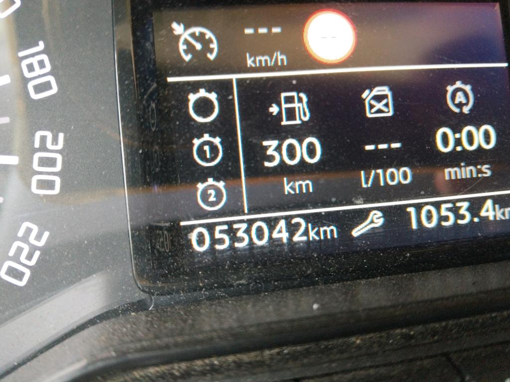 CITROEN Berlingo / 2018 / 5P / monovolumen compacto Talla M BlueHDi 100 S&S FEEL photo