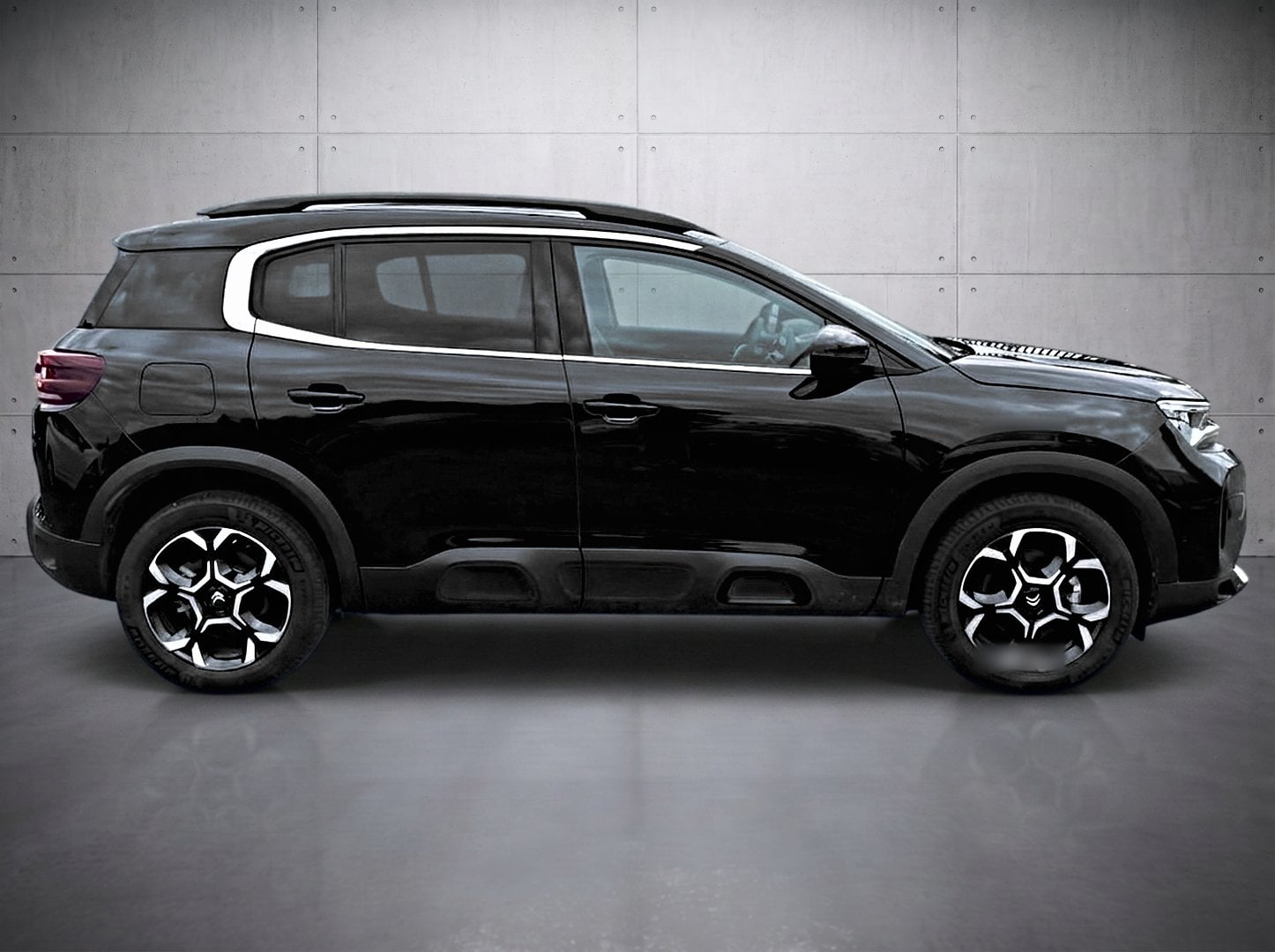 Citroen C5 AIRCROSS Max 1.2 Hybrid 145 Automatic photo