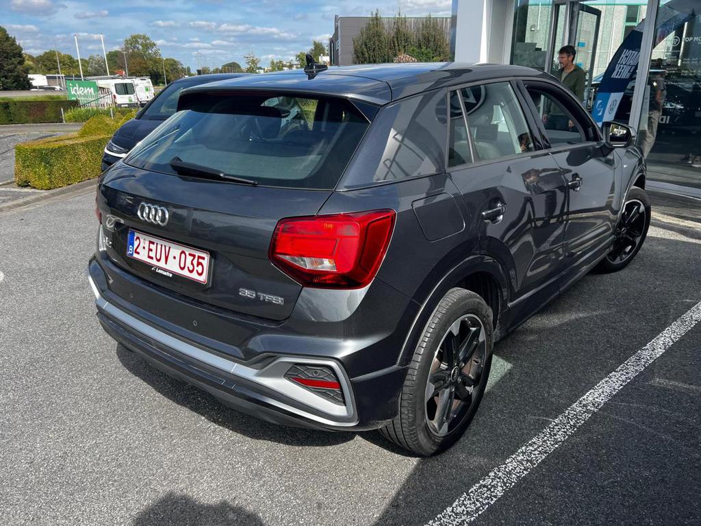 AUDI Q2 35 TFSI S line photo