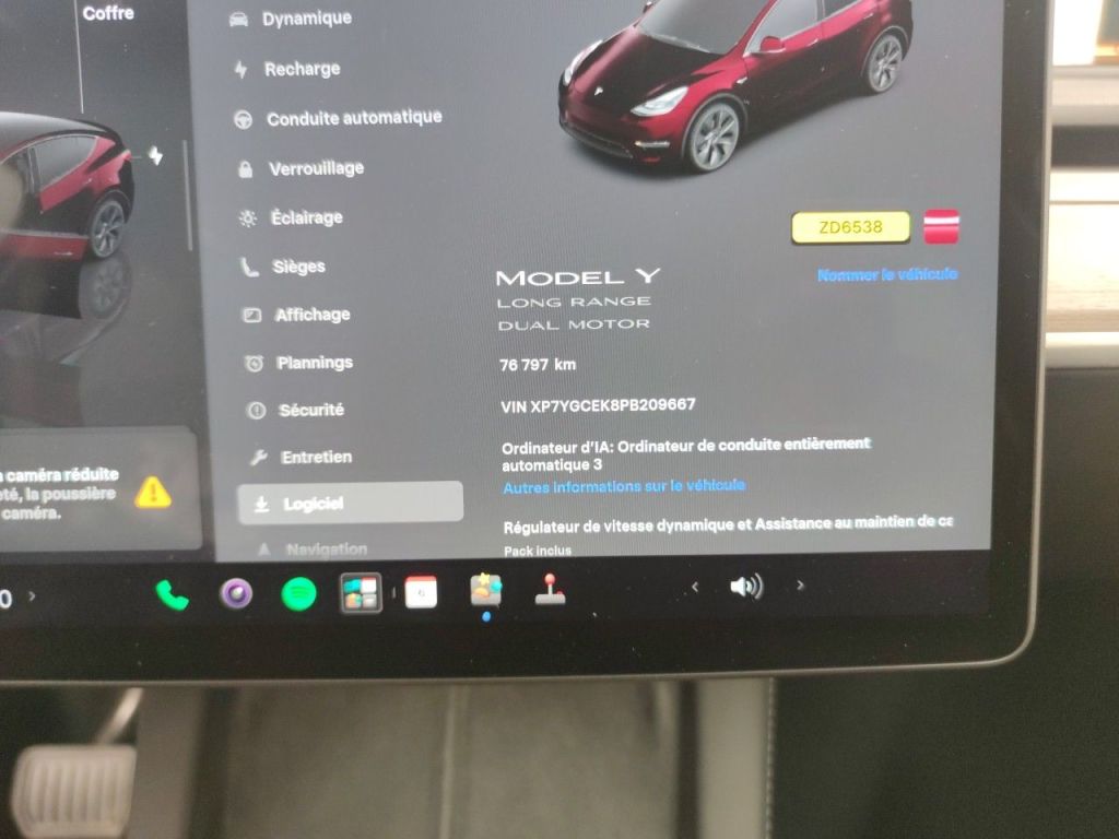 Tesla Model Y Long-Range Dual Motor AWD 5d photo