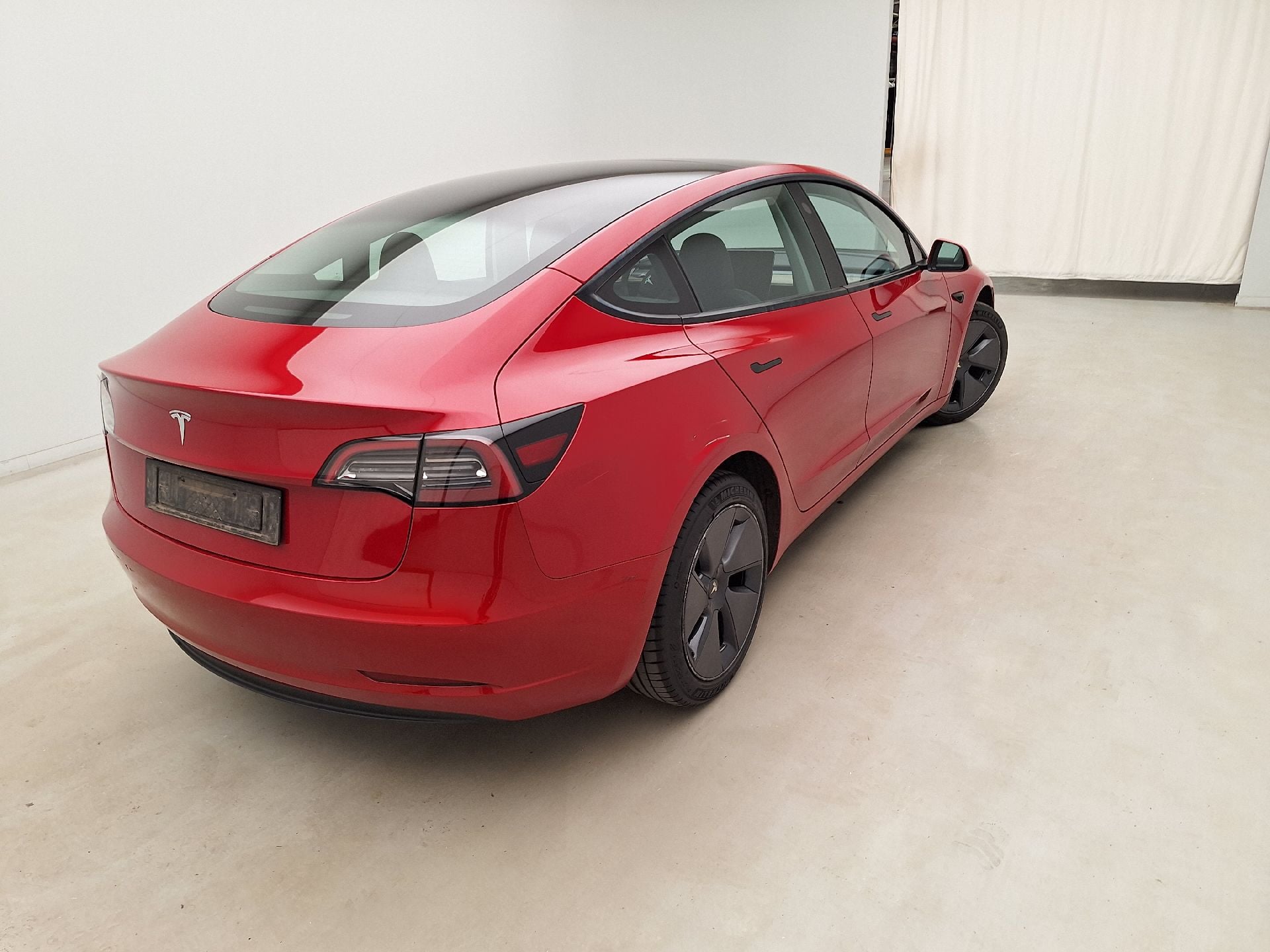 Tesla, Model 3 '18 BEV, Model 3 Standard RWD Plus photo