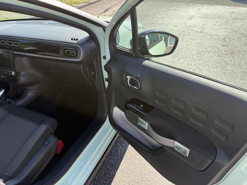 CITROEN C3 1.2 PureTech Shine S&S photo
