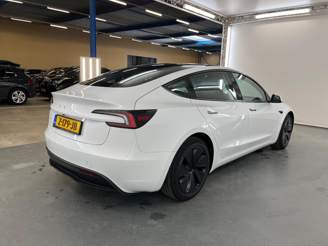 Tesla Model 3 RWD 60 kWh photo