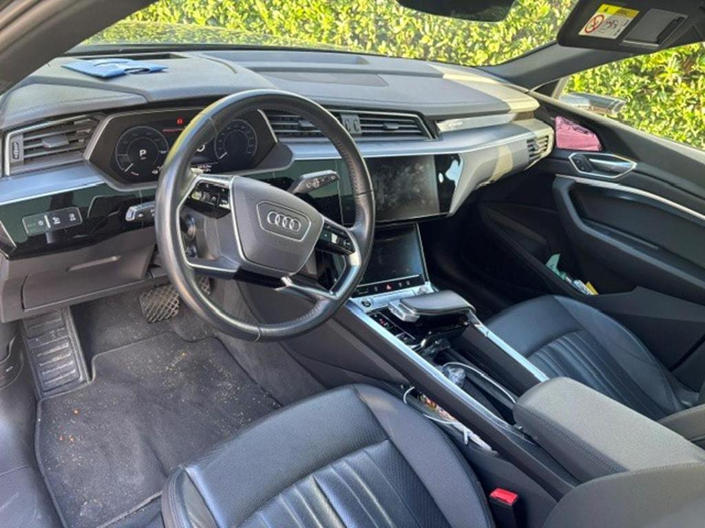 AUDI e-tron 95 kWh 55 Quattro Advanced photo
