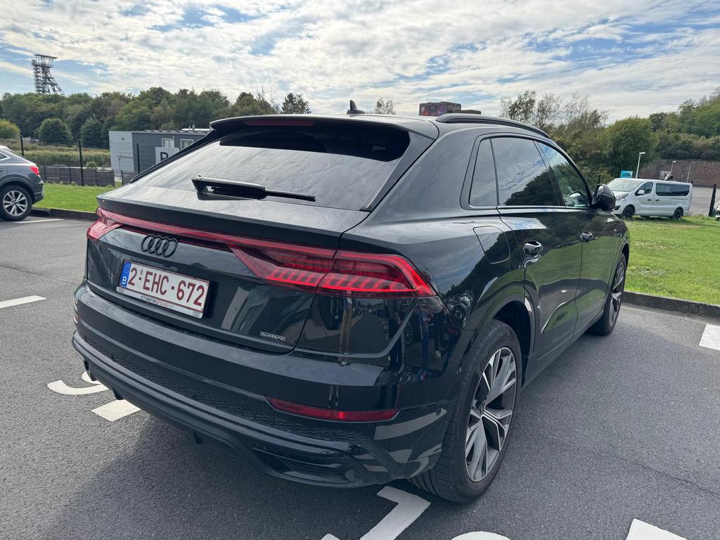 AUDI Q8 PHEV Audi Q8  Competition 60 TFSI e quattro 340(462) kW(ch) tiptronic photo