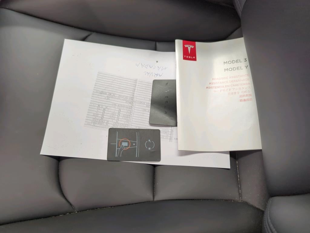 TESLA Model 3 Langstreckenbatt. Allradantrieb Dual Motor 4d 366kW photo