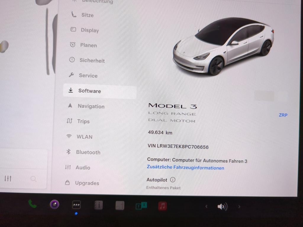 TESLA Model 3 Langstreckenbatt. Allradantrieb Dual Motor 4d 366kW photo