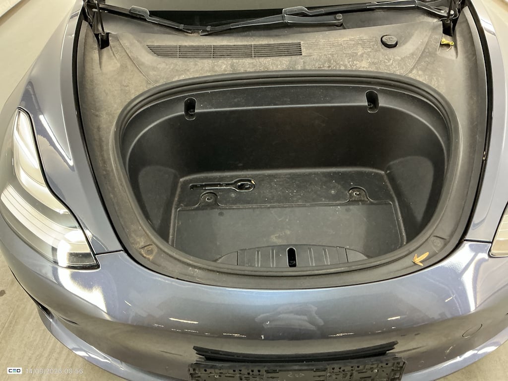 TESLA MODEL 3 75 kWh Long-Range Dual Motor photo