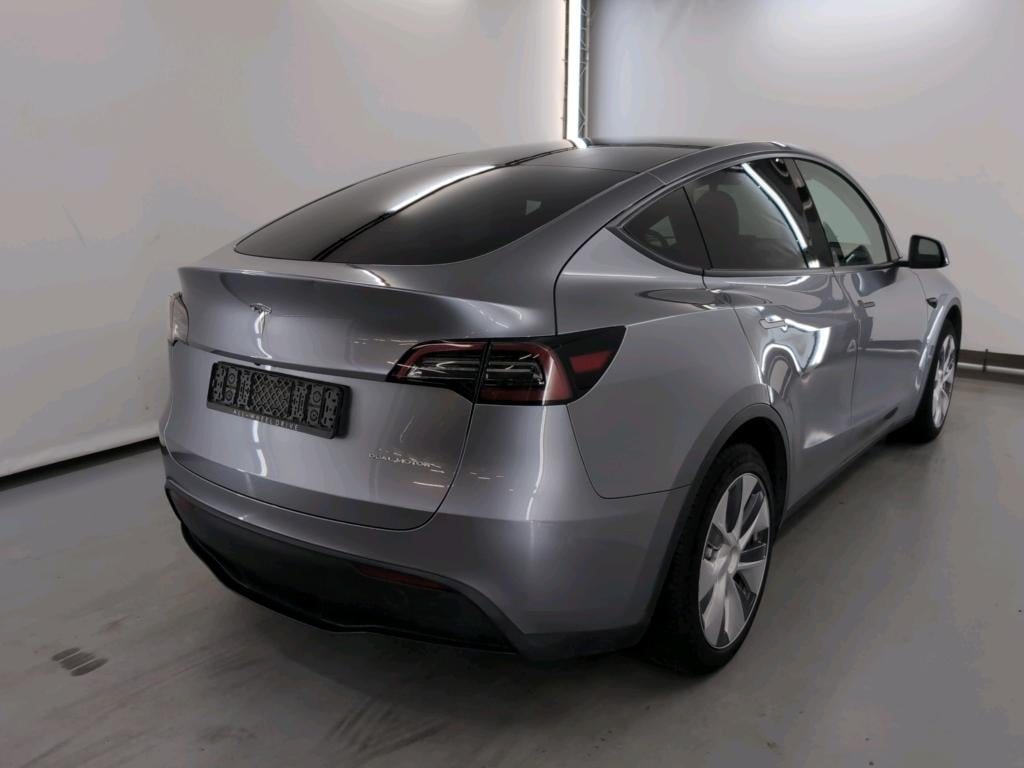 TESLA MODEL Y BEV LONG RANGE AUTO 4WD photo
