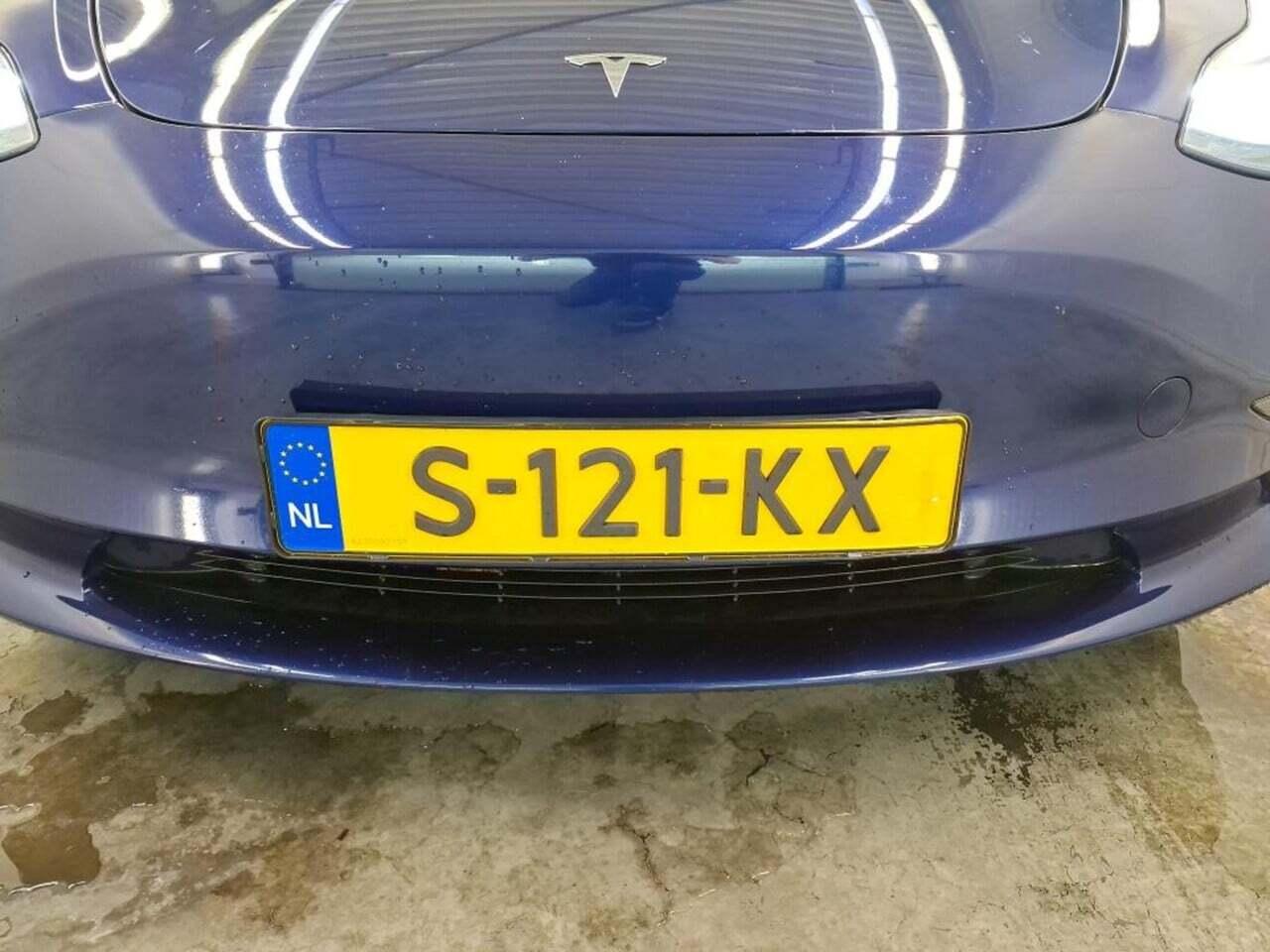 Tesla Model 3 Long Range AWD 75kWh photo