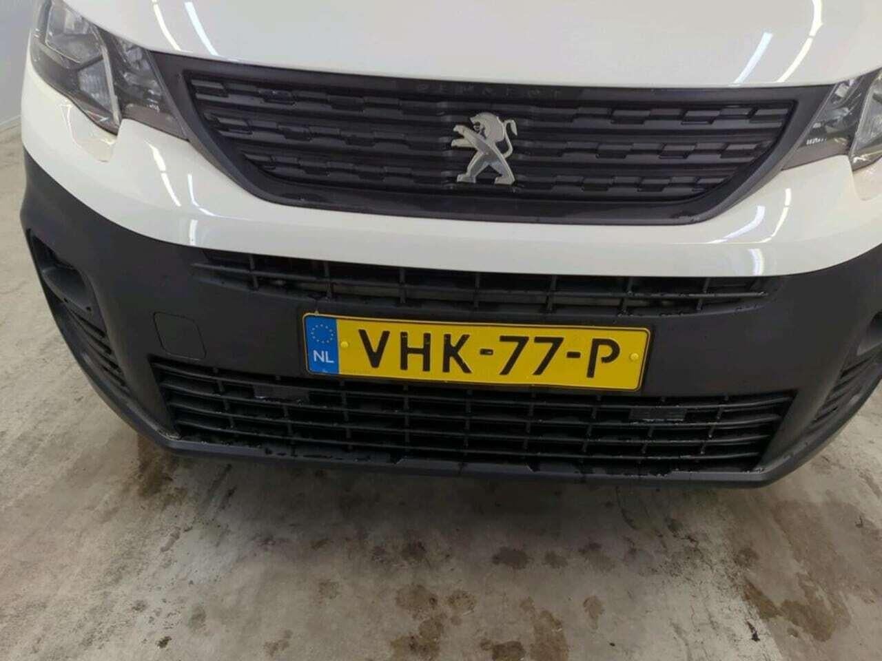 PEUGEOT Partner 1.5 BlueHDI Premium photo