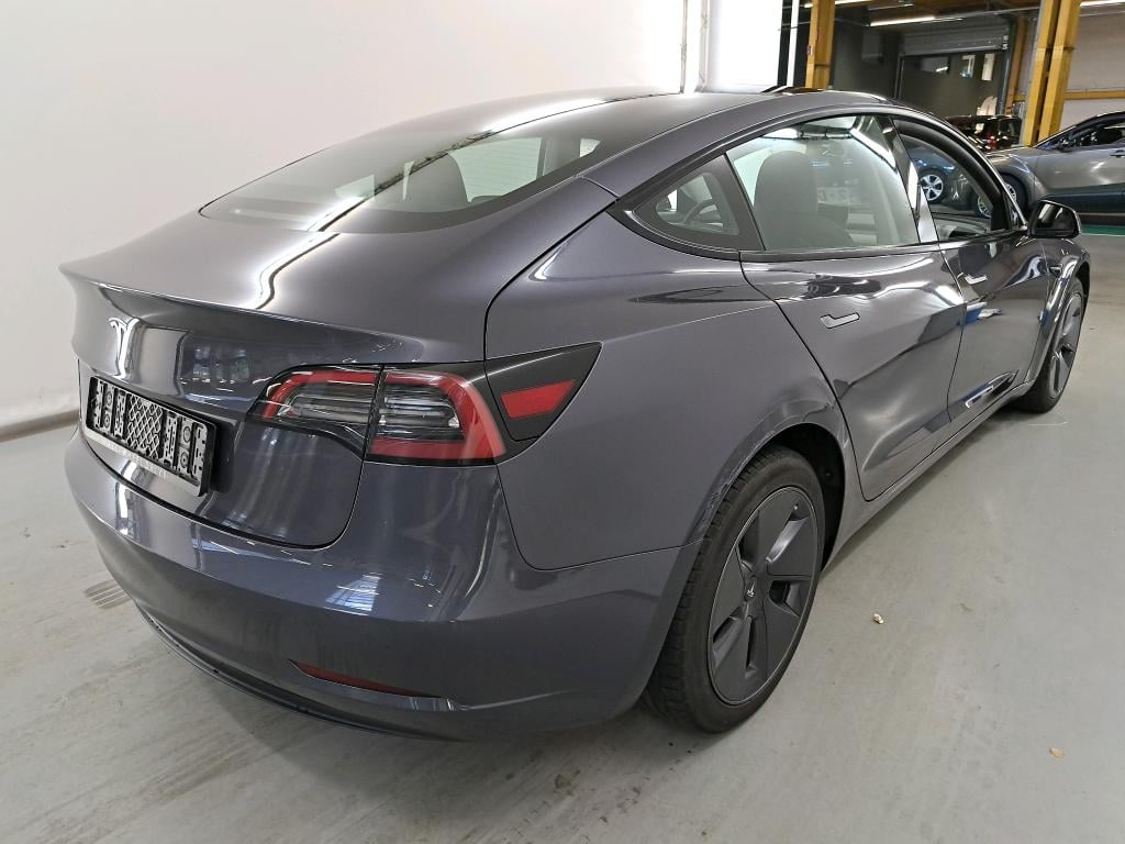 TESLA MODEL 3 BEV STANDARD RWD PLUS AUTO photo
